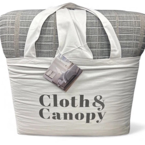 Cloth & Canopy Gray and White Cotton Woven Texture King Comforter Set 106”x90”